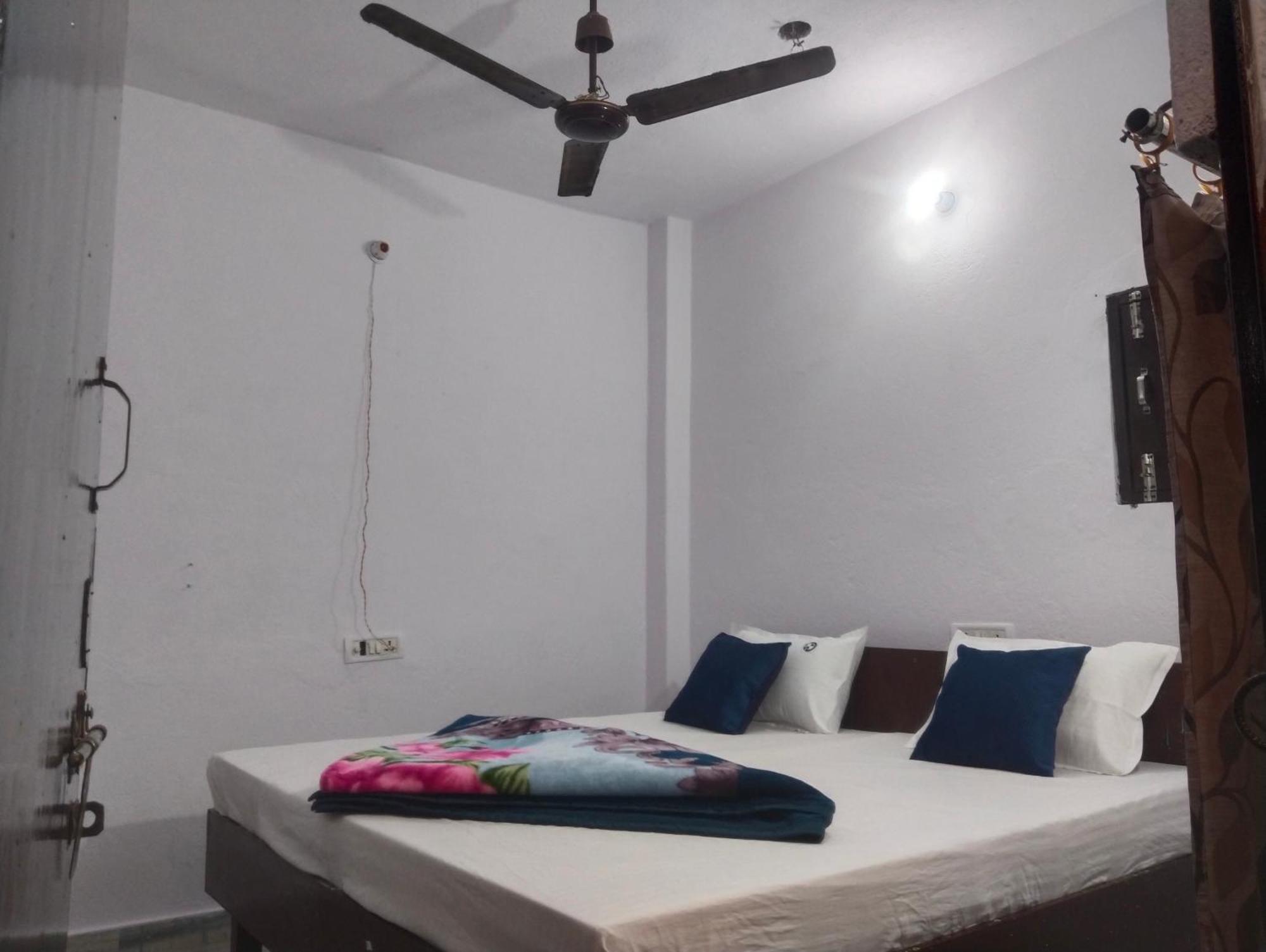 Rohit Paying Guest House Assi Ghat Waranasi Zewnętrze zdjęcie